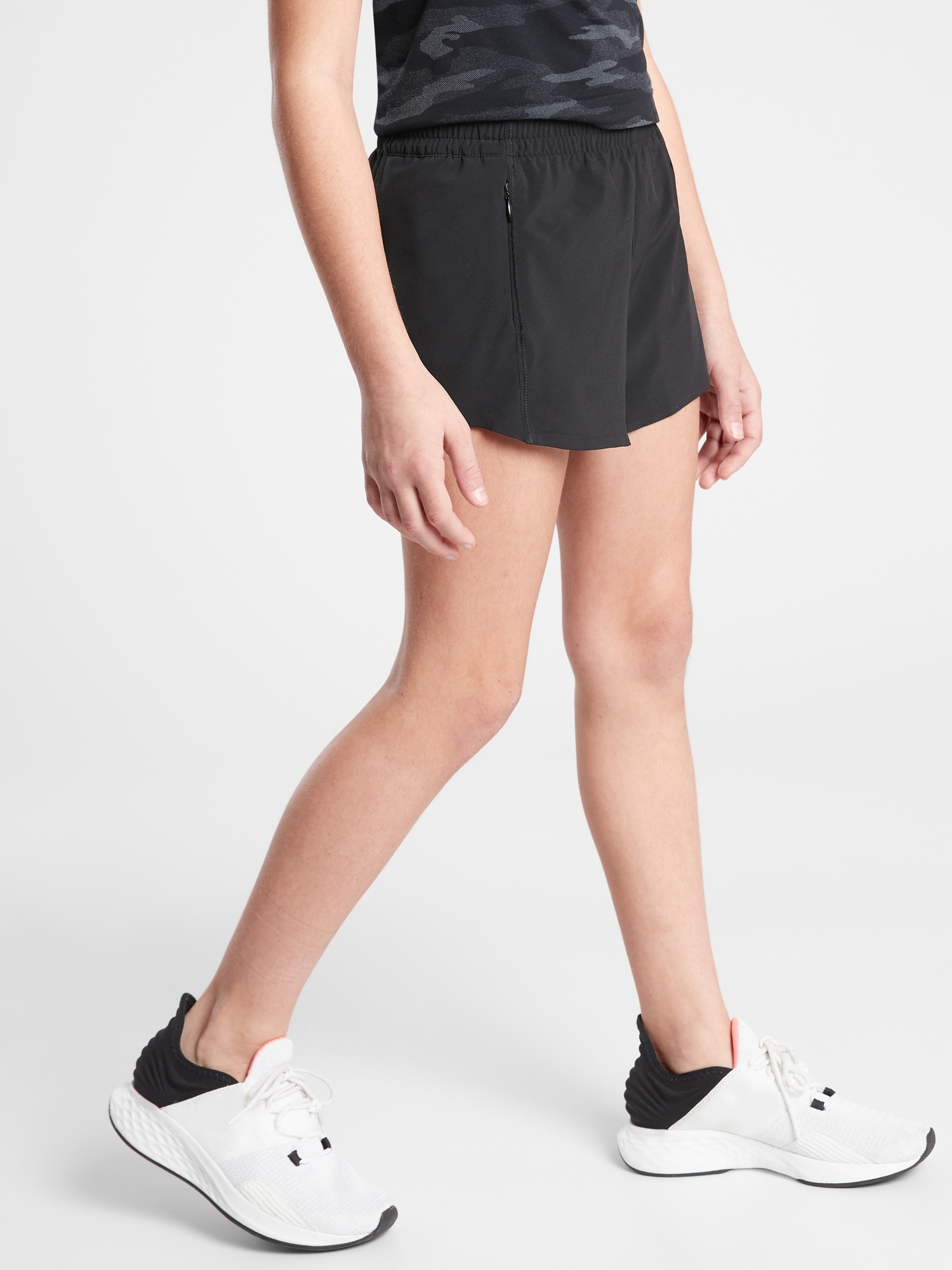 Athleta Girl Heart the Hustle 2.5 Short