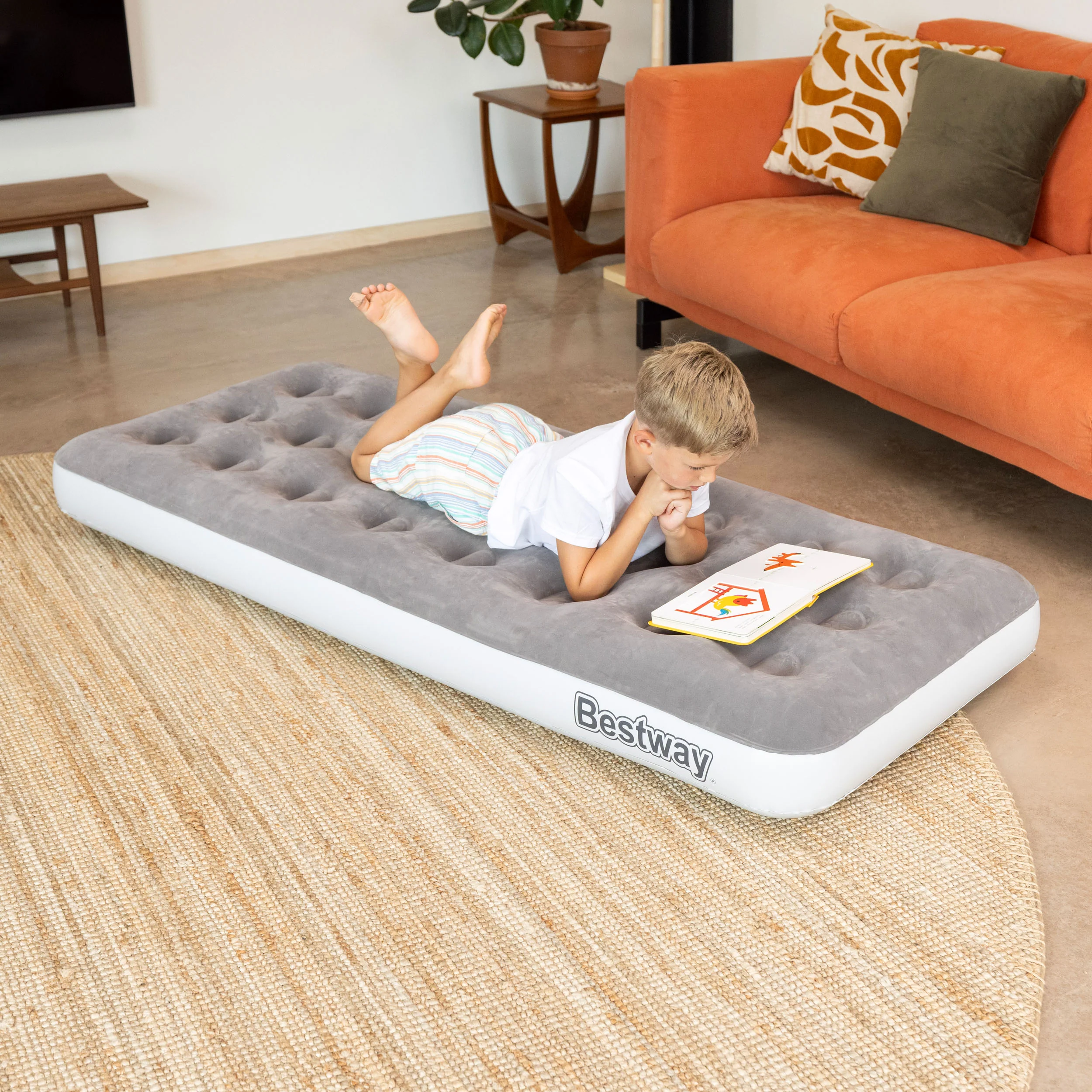 Single Flocked Airbed with Cordless Electric Battery Pump