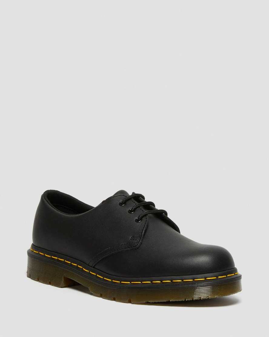1461 SLIP RESISTANT LEATHER SHOES