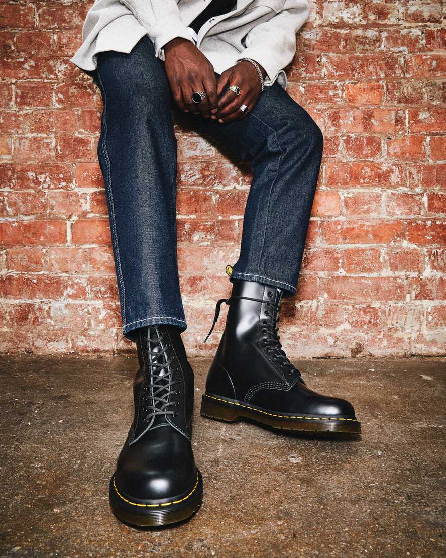1490 SMOOTH LEATHER HIGH BOOTS