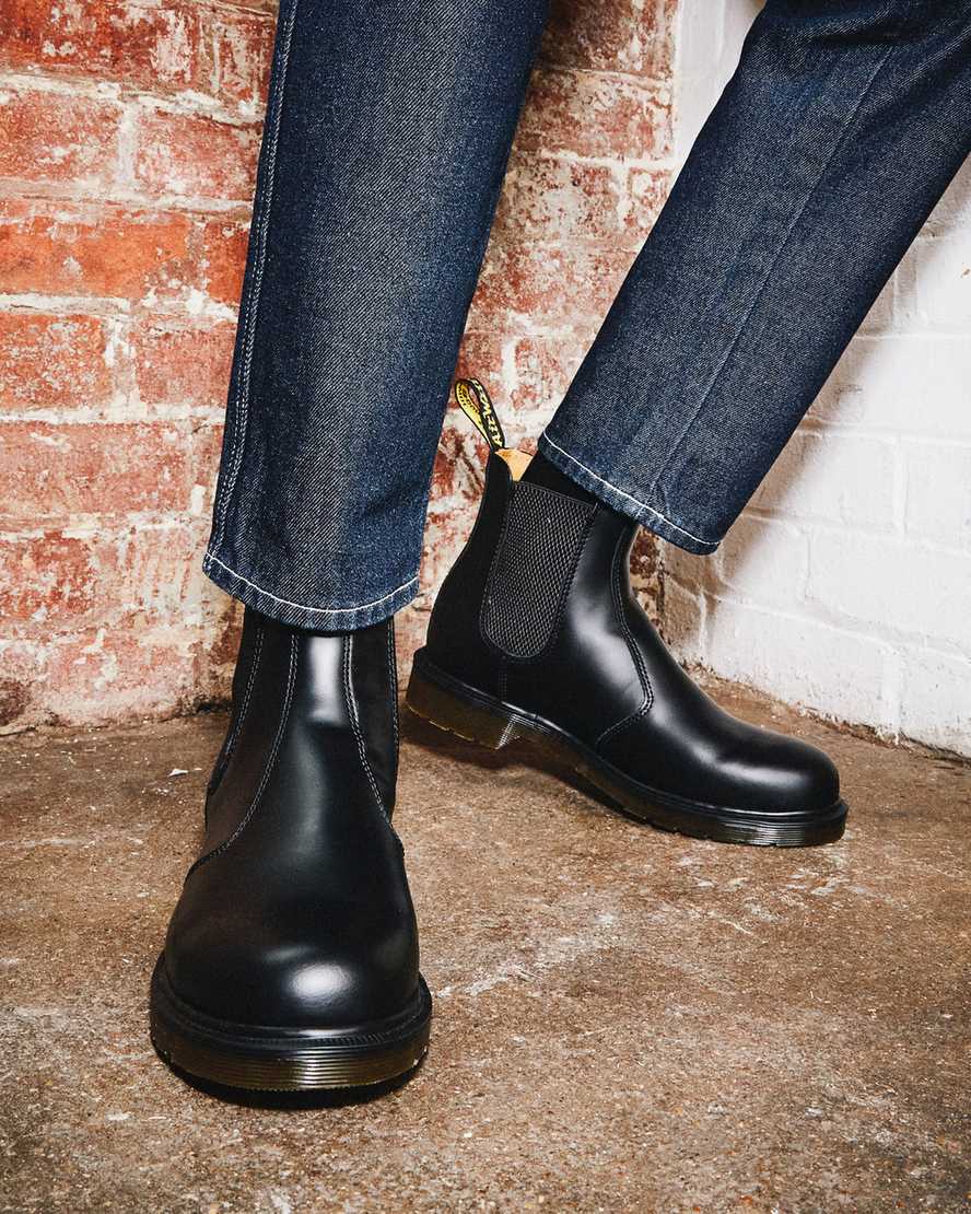 2976 SMOOTH CHELSEA BOOTS