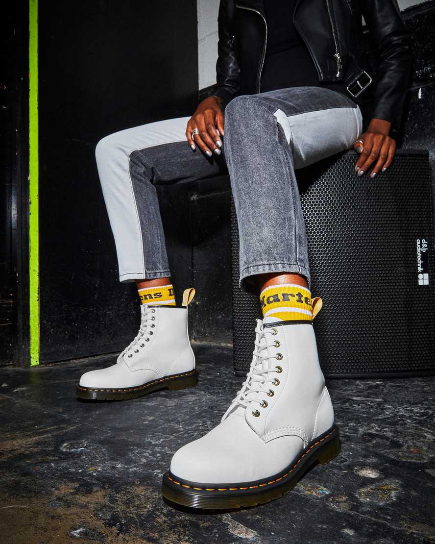 Vegan 1460 Kemble Lace Up Boots