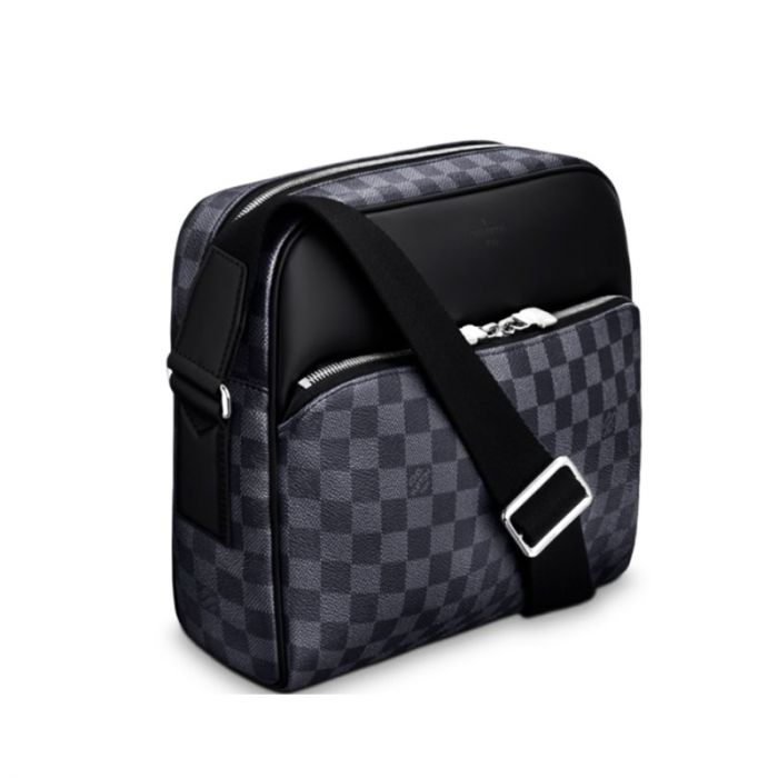 Louis Vuitton Dayton Reporter MM N41409