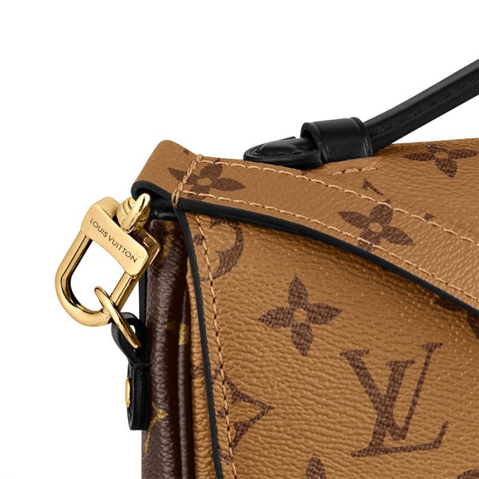 Louis Vuitton Pochette Metis