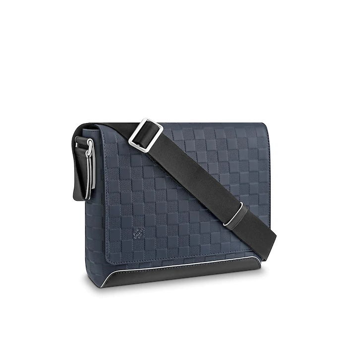 Louis Vuitton District PM N42438