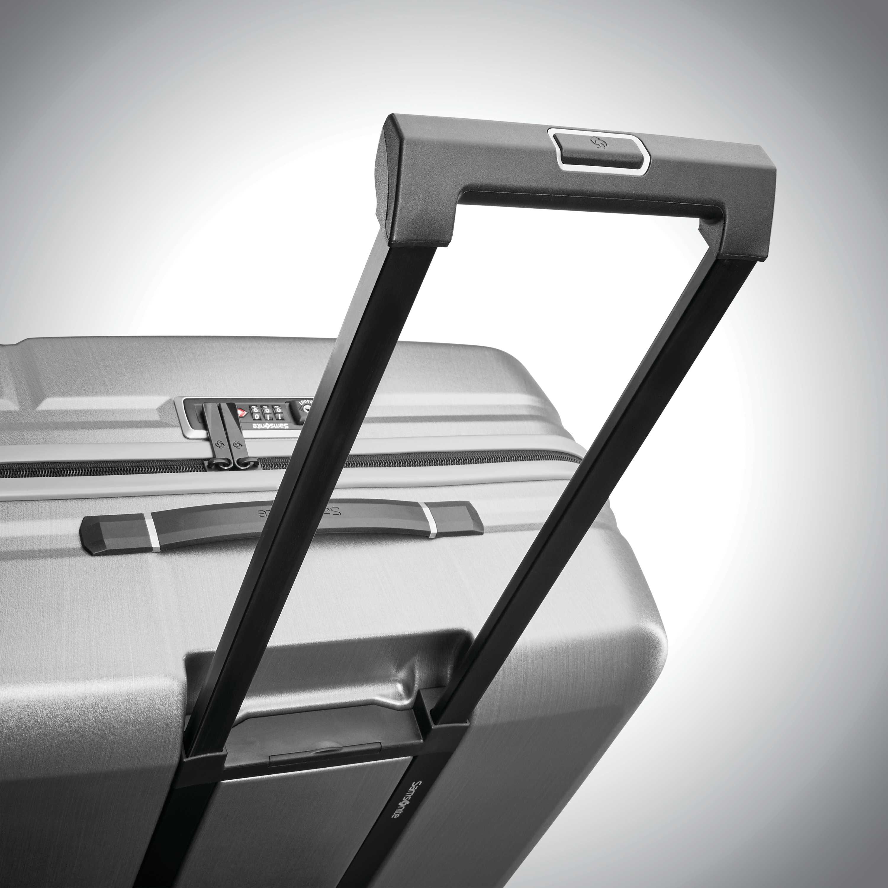 Novaire Carry-On Spinner Sliver