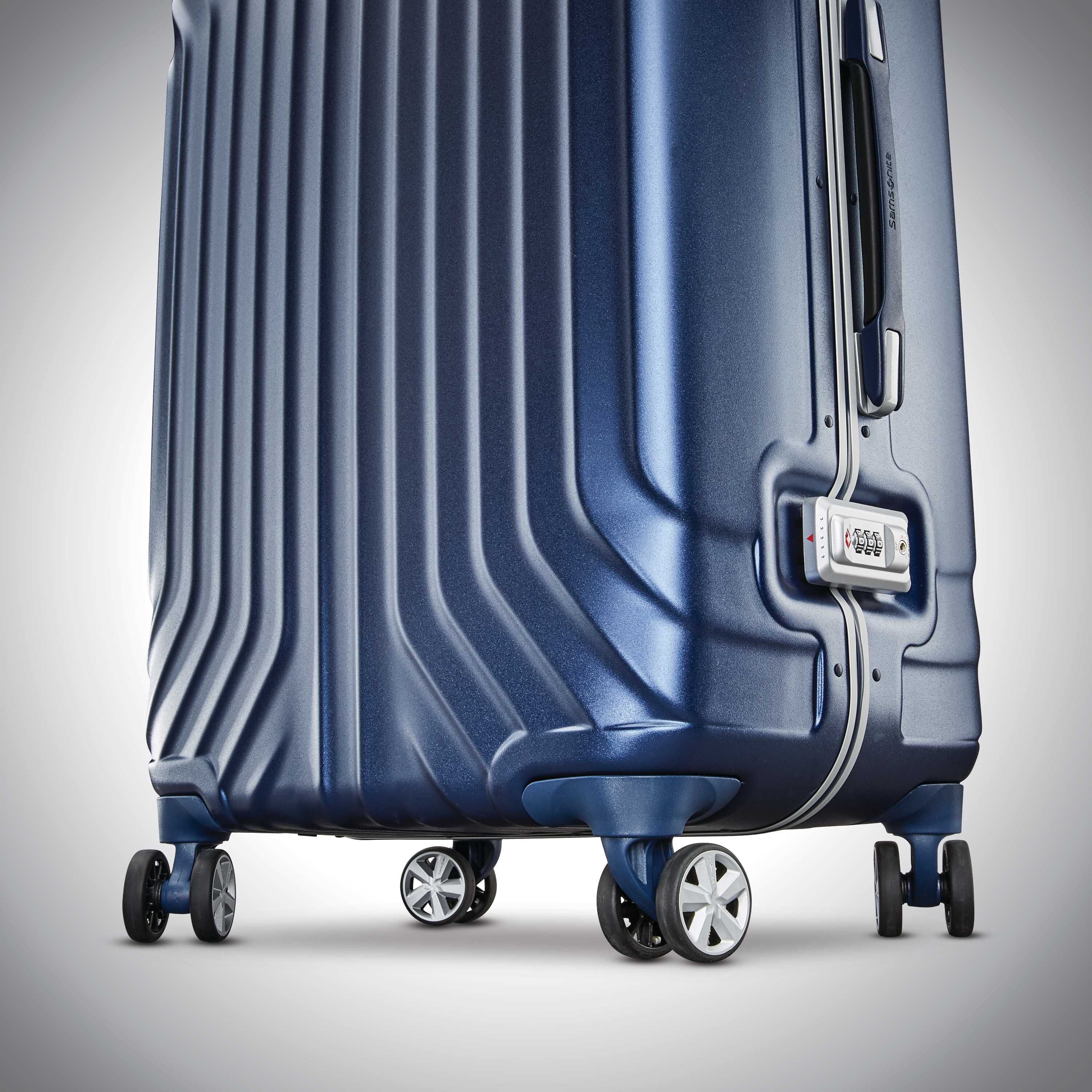 Tru-Frame Carry-On Spinner Navy