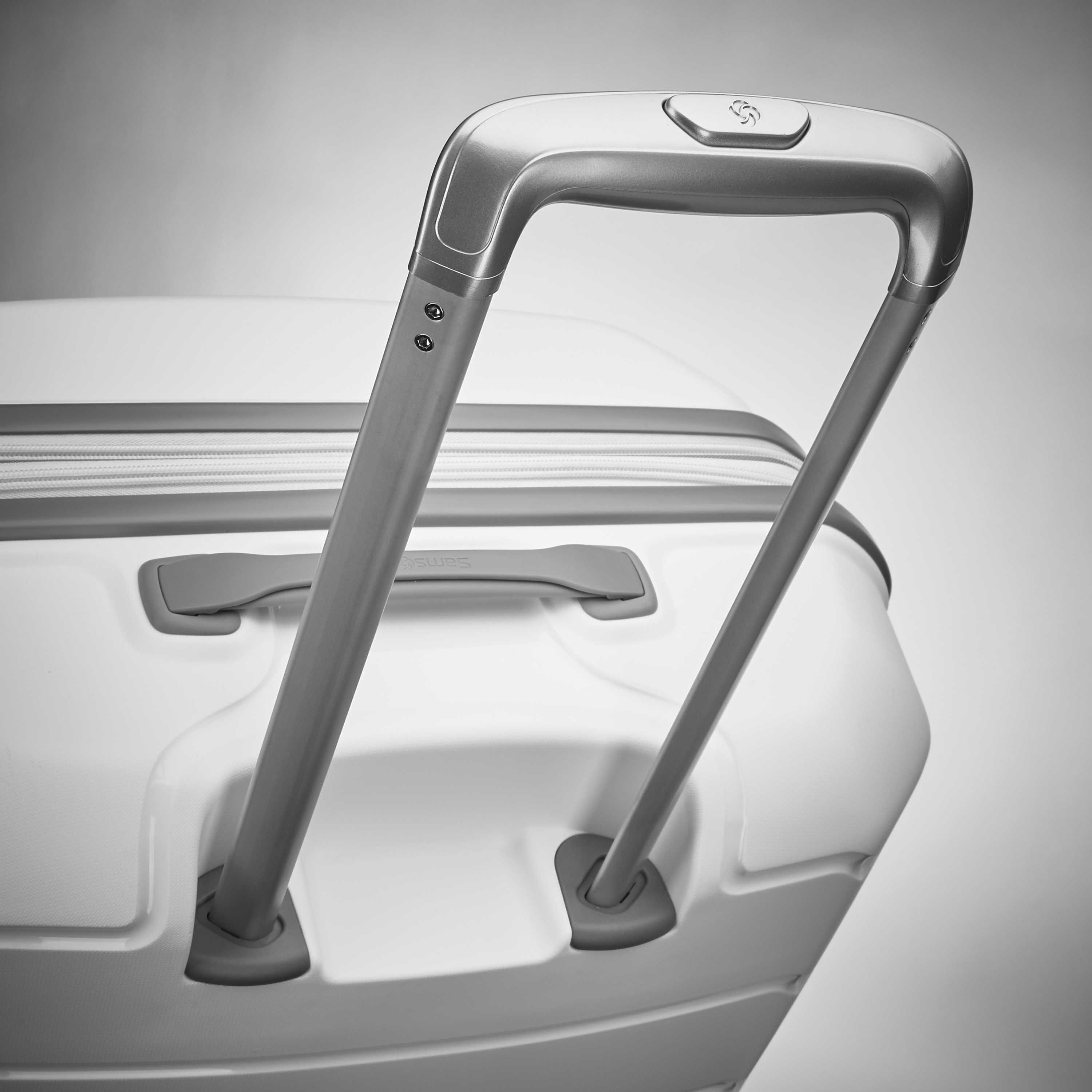 Freeform Large Spinner White