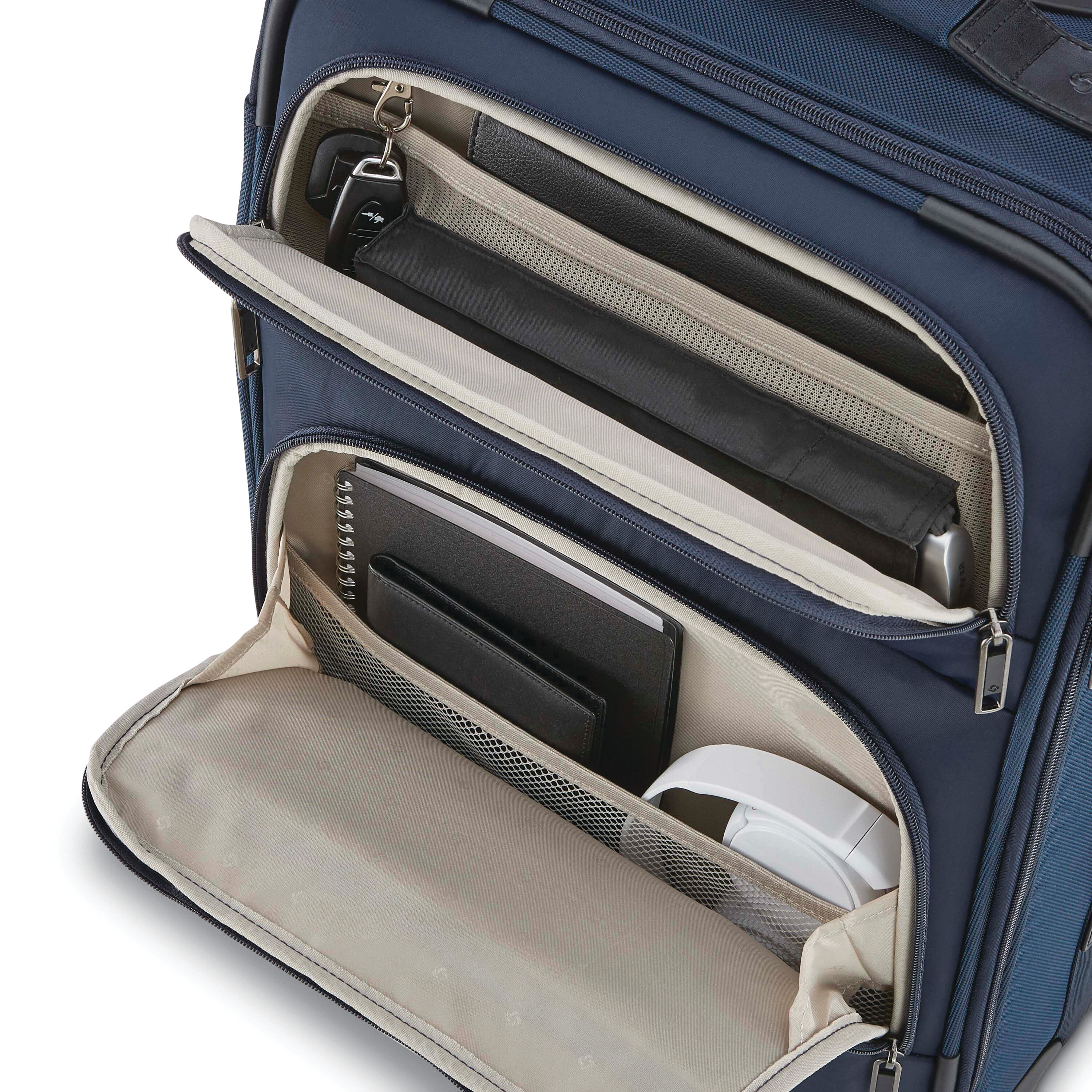NuRoad Carry-On Spinner Navy