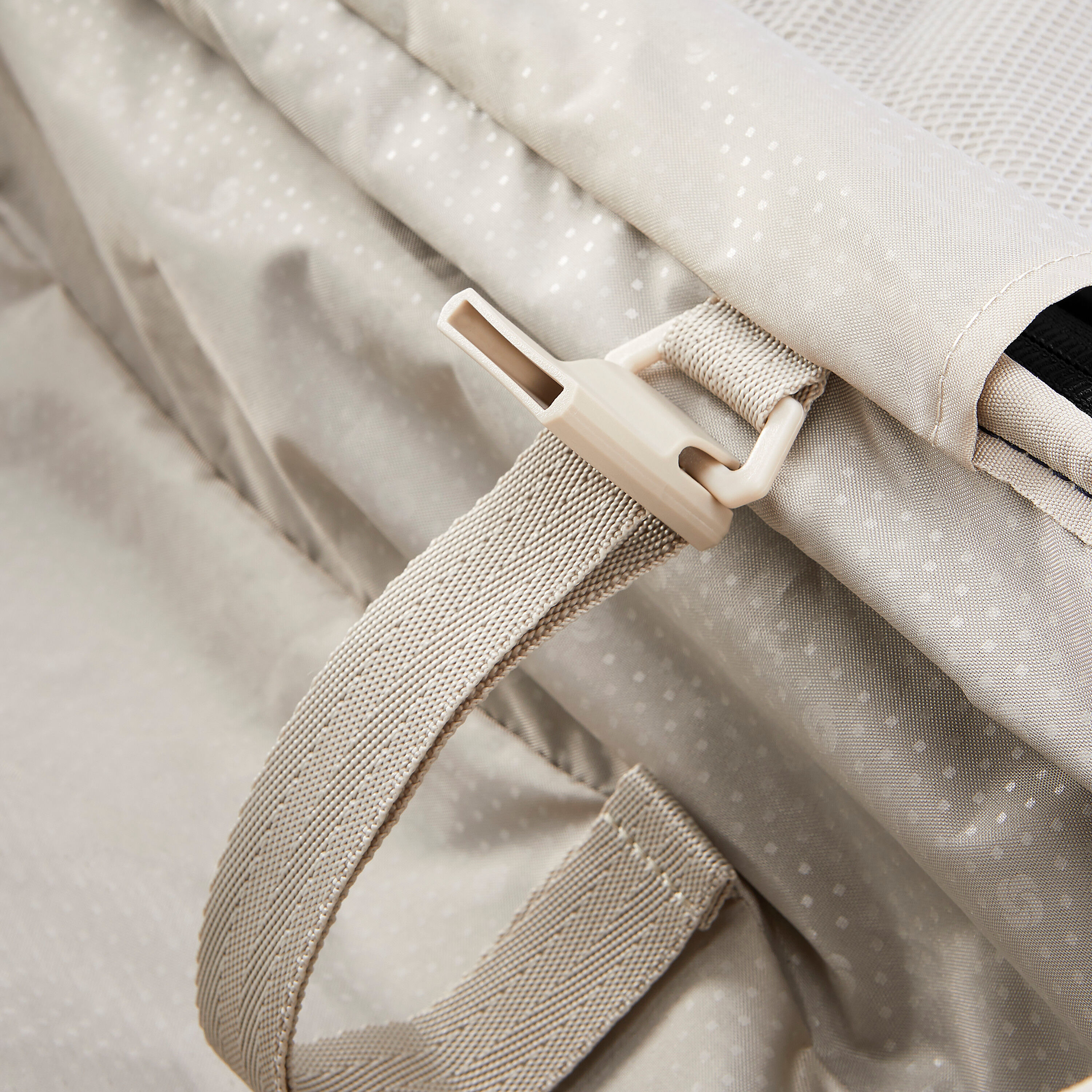 Silhouette 17 22 x 14 x 9 Carry-On Spinner