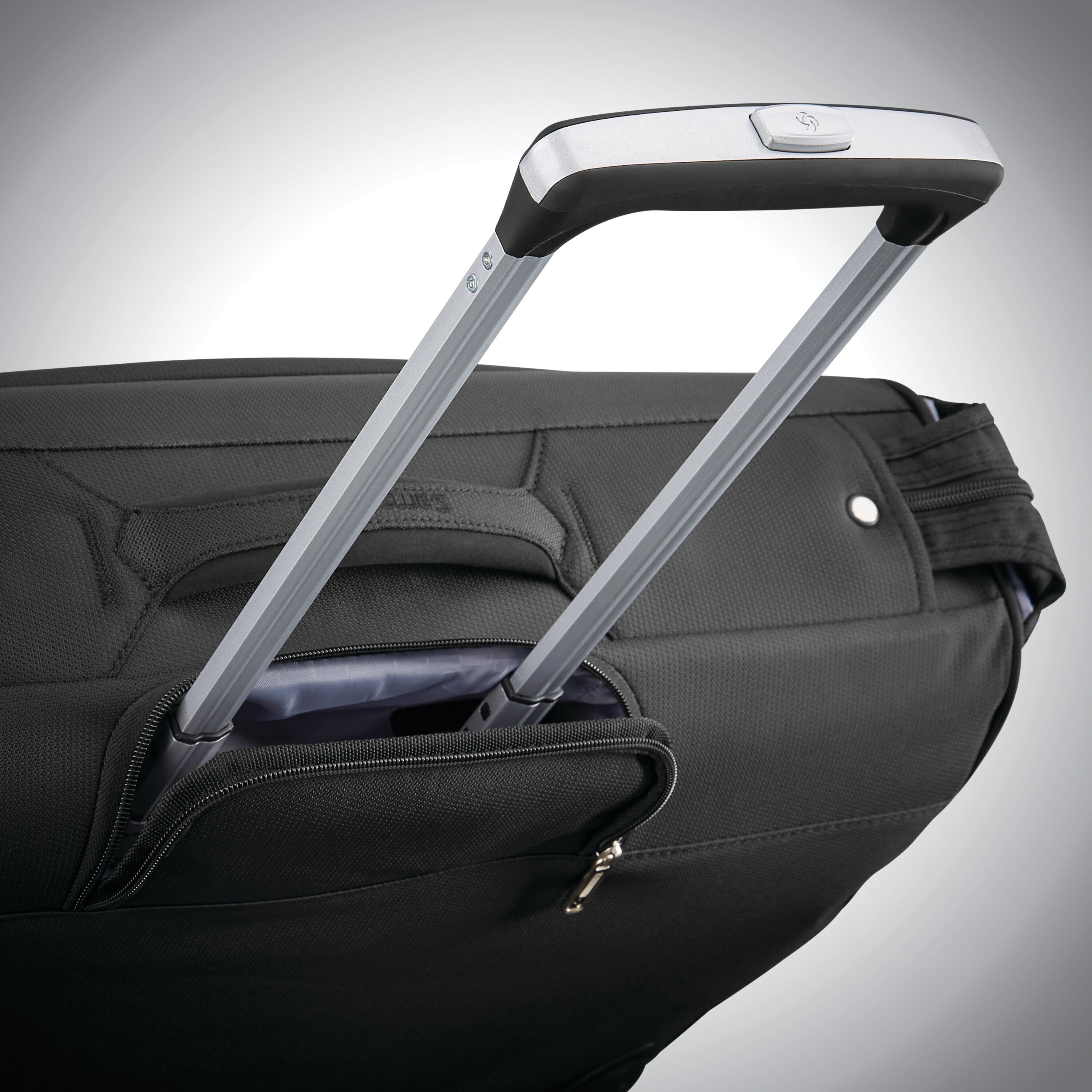 Armage II Wheeled Garment Bag
