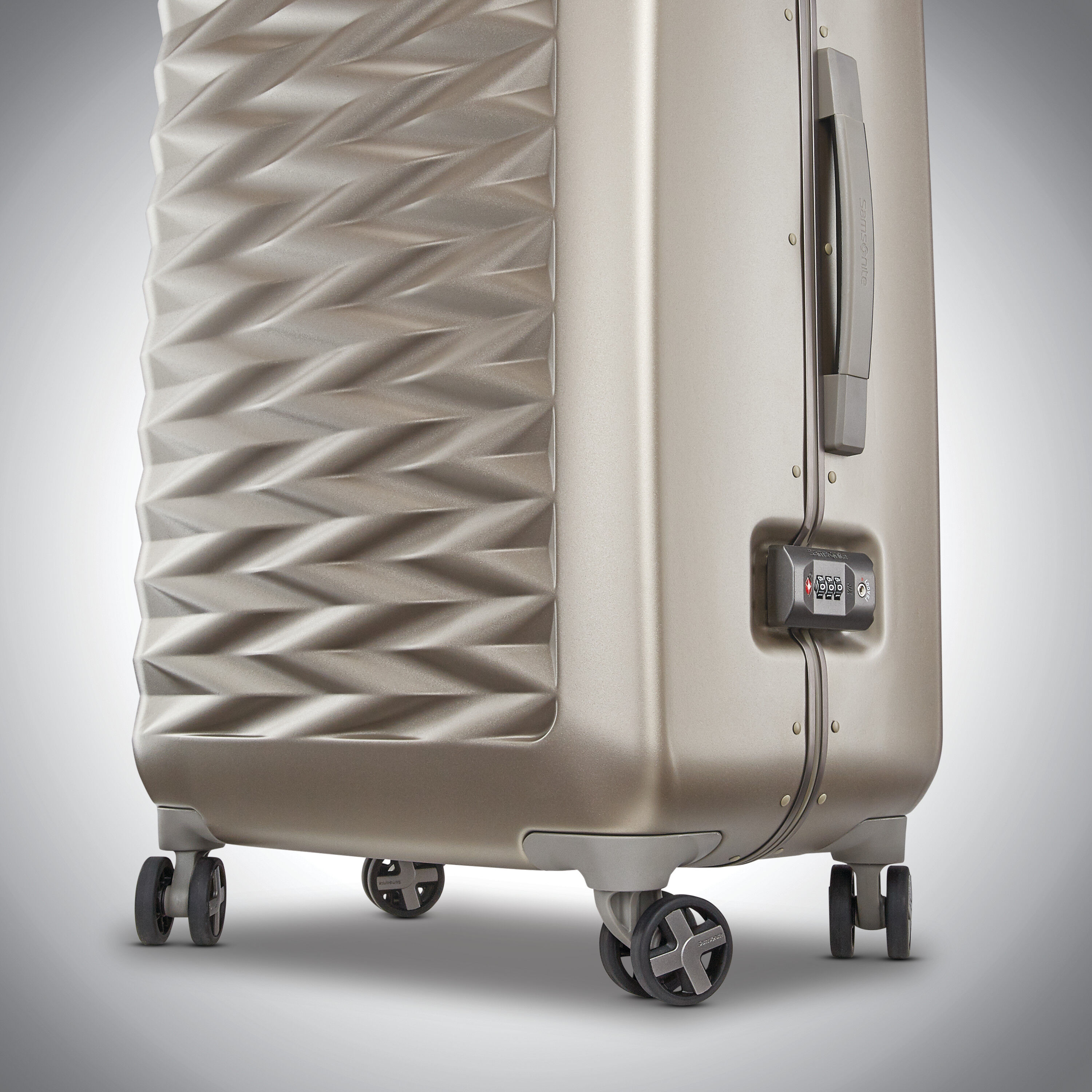 Fortifi 2 Piece Set Dark Sand