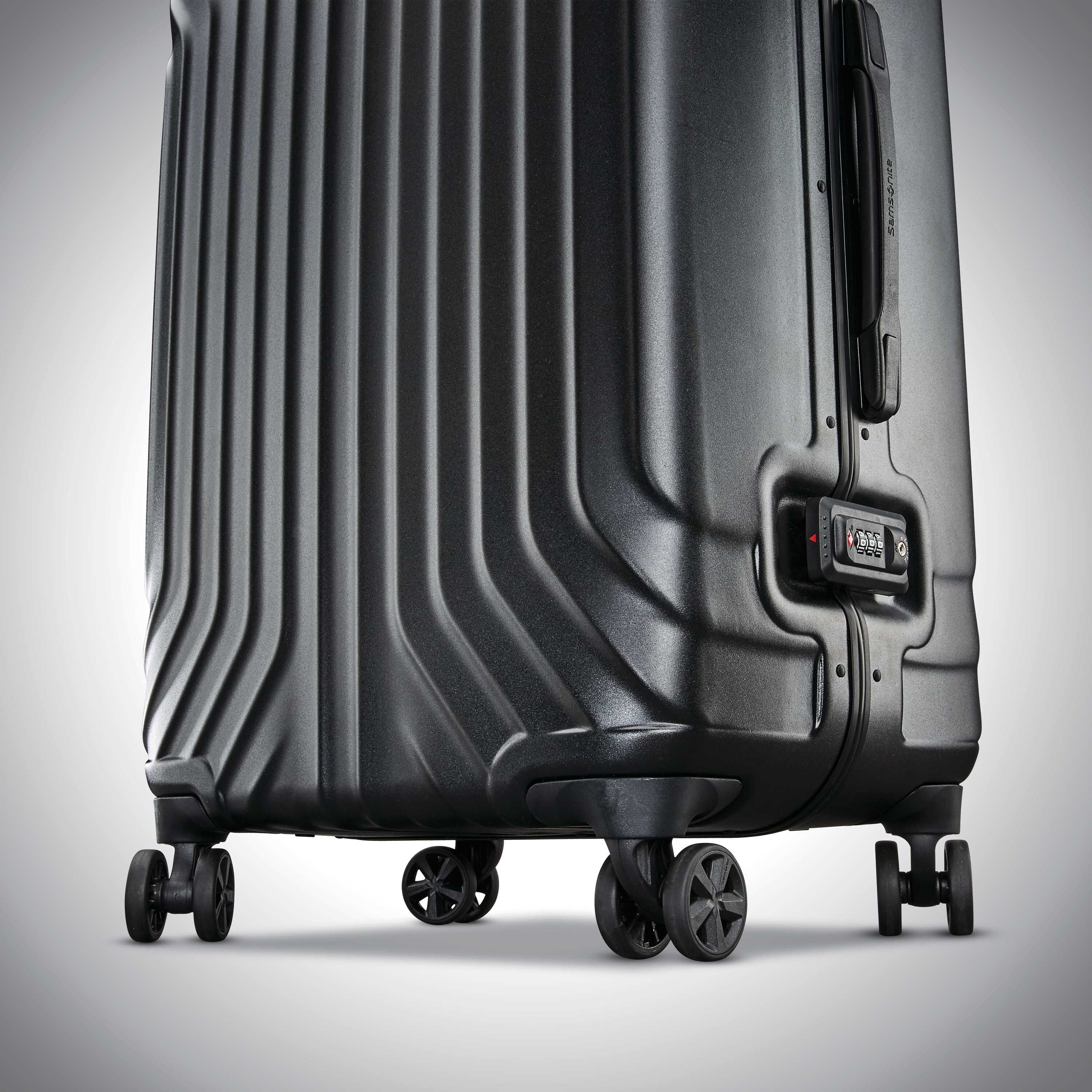 Tru-Frame Carry-On Spinner Phantom Black