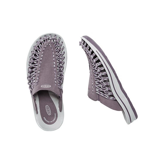 KEEN UNEEK SLIDE SHARK