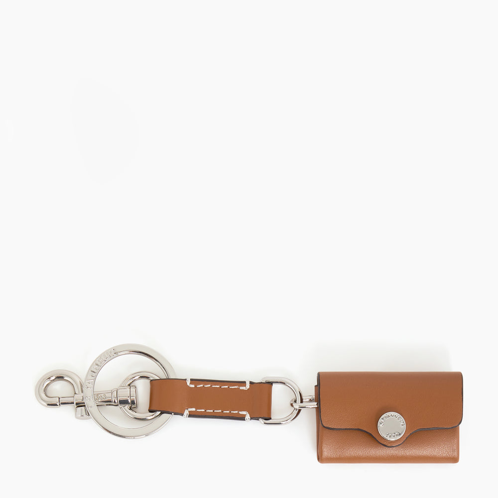 Sans Couture pebbled leather keyring