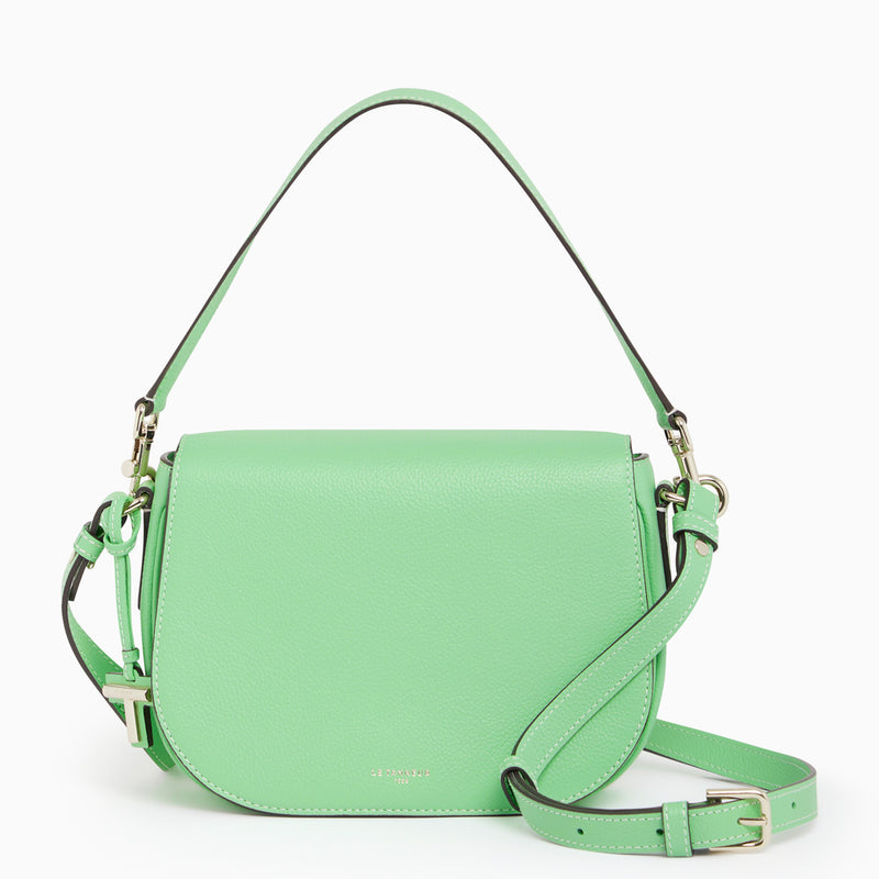 Gisèle medium-sized bag with crossbody strap in pebbled leather