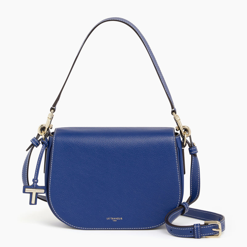 Gisèle medium-sized bag with crossbody strap in pebbled leather