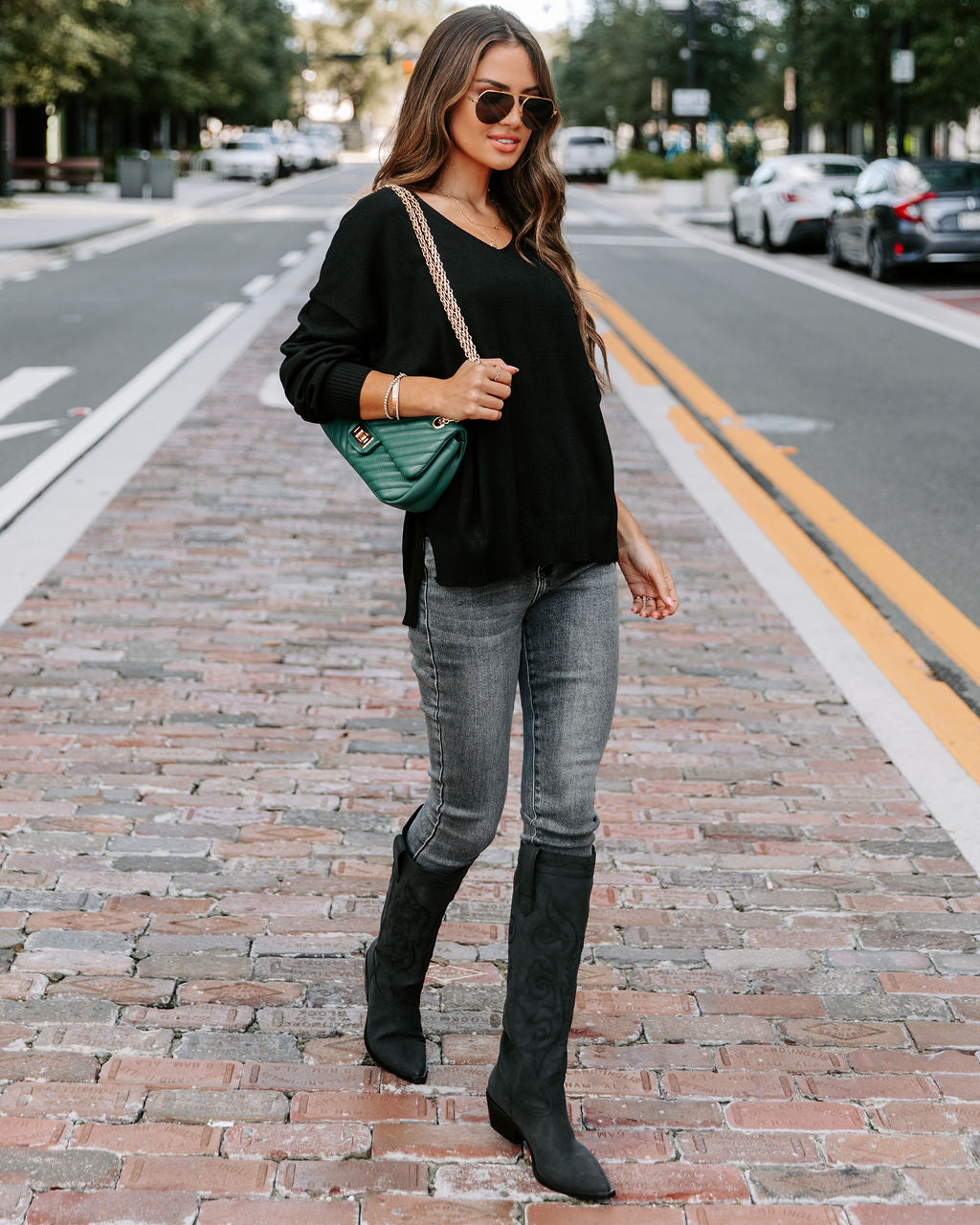 Claudette V-Neck Knit Pullover Sweater - Black