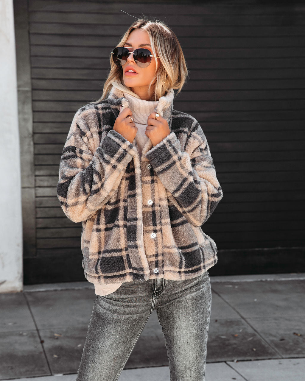 Give Me That Feeling Pocketed Fuzzy Jacket
