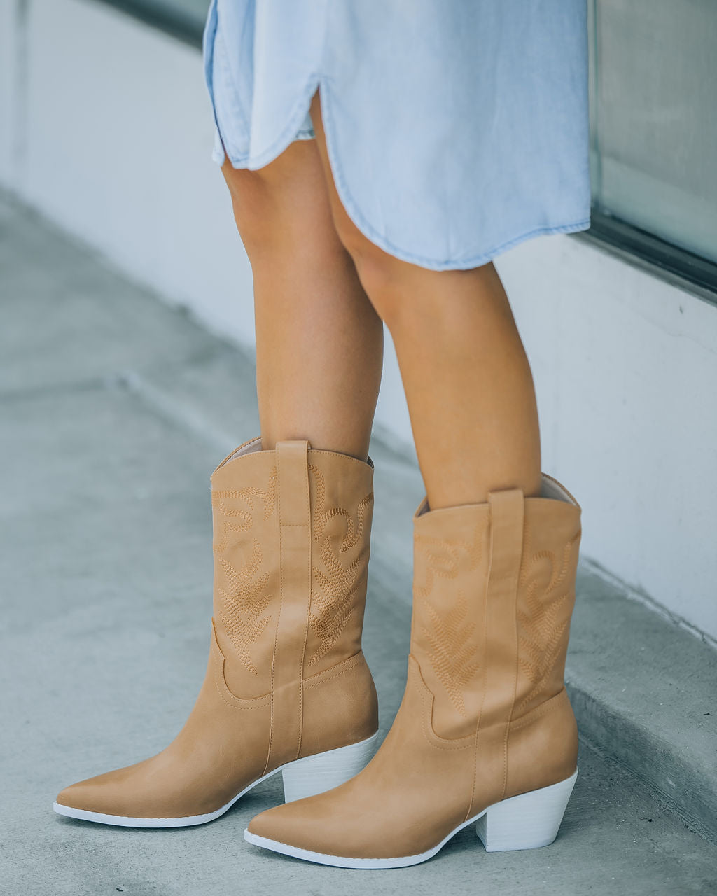 Sephira Heeled Western Boot - Tan