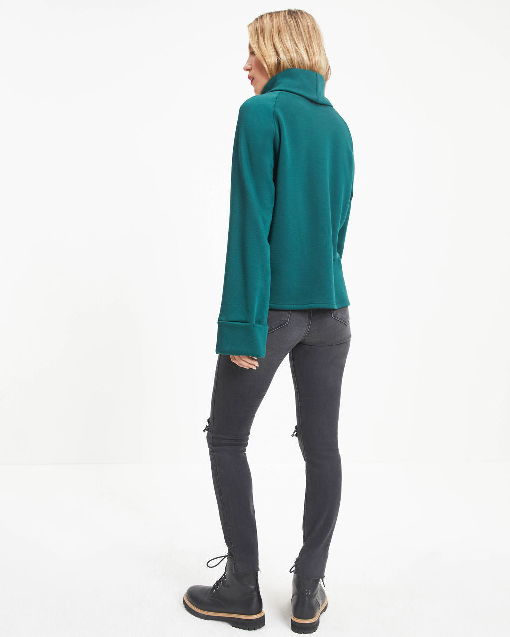 Ezra Turtleneck Pullover Sweater - Hunter Green