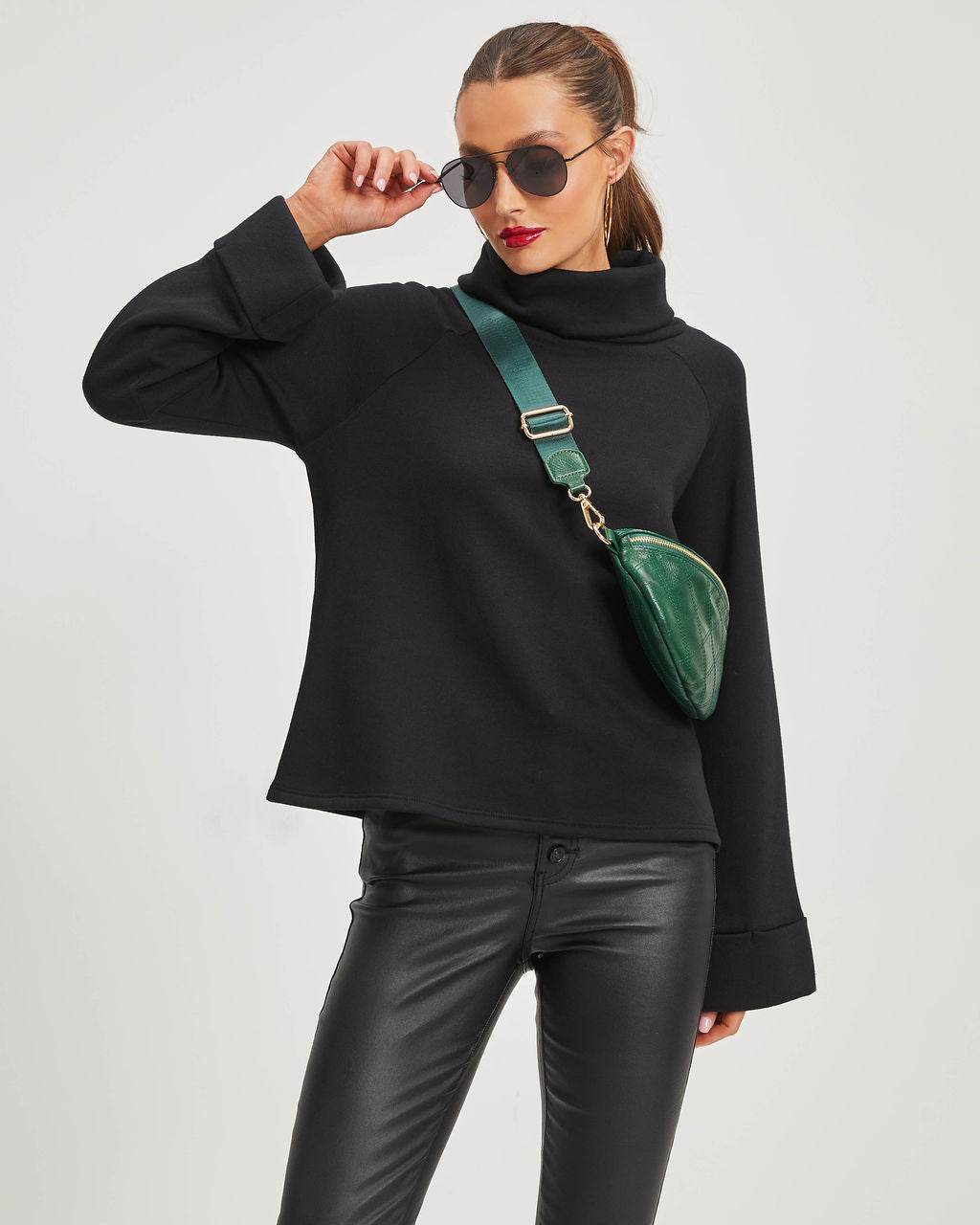 Ezra Turtleneck Pullover Sweater - Black