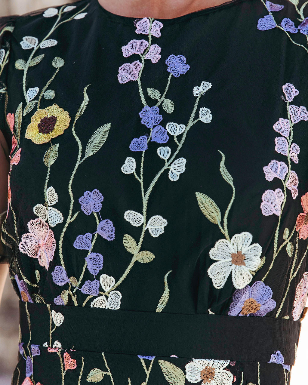 Georgina Floral Applique Midi Dress - Black