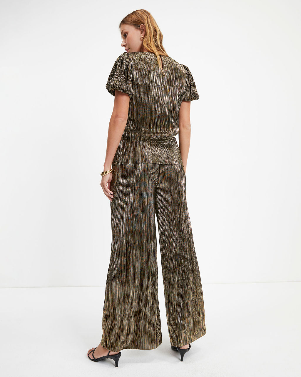Disco Living Plisse Metallic Puff Sleeve Top