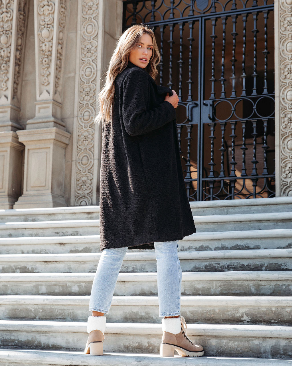 Living And Dreaming Pocketed Teddy Coat - Black