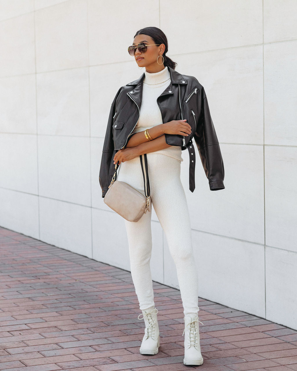 Fashionably Casual Knit Turtleneck Top - Cream - FINAL SALE