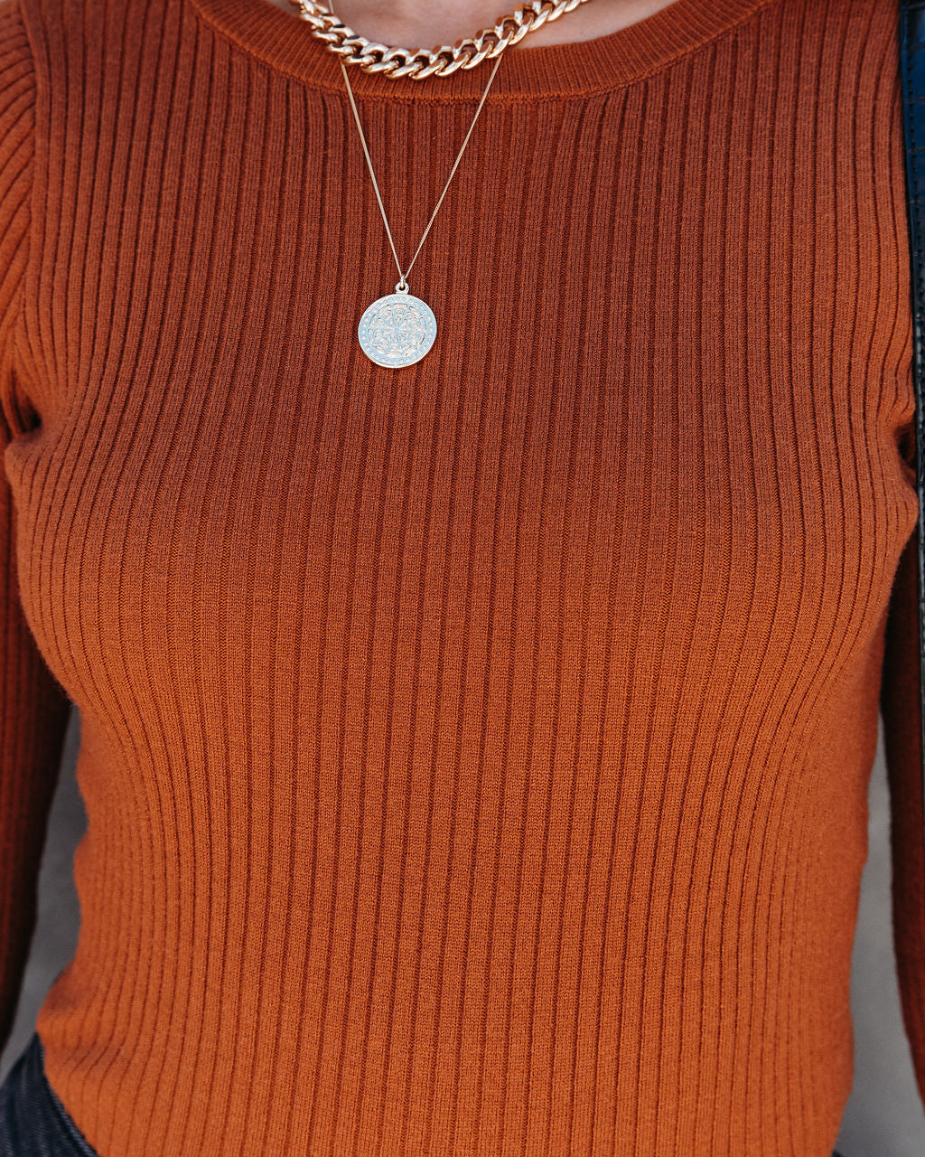 Esen Ribbed Bell Sleeve Knit Sweater - Rust