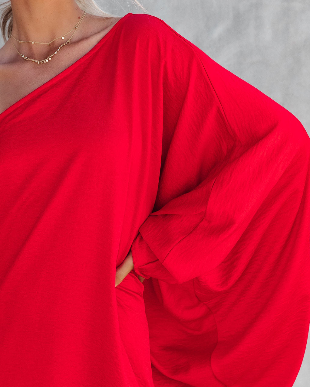 Goddess Of Beauty One Shoulder Satin Maxi Dress - Red