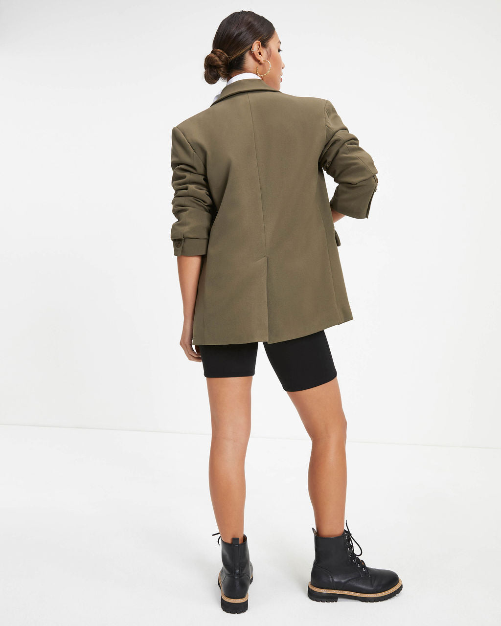 She Knows It All Pocketed Blazer - Olive