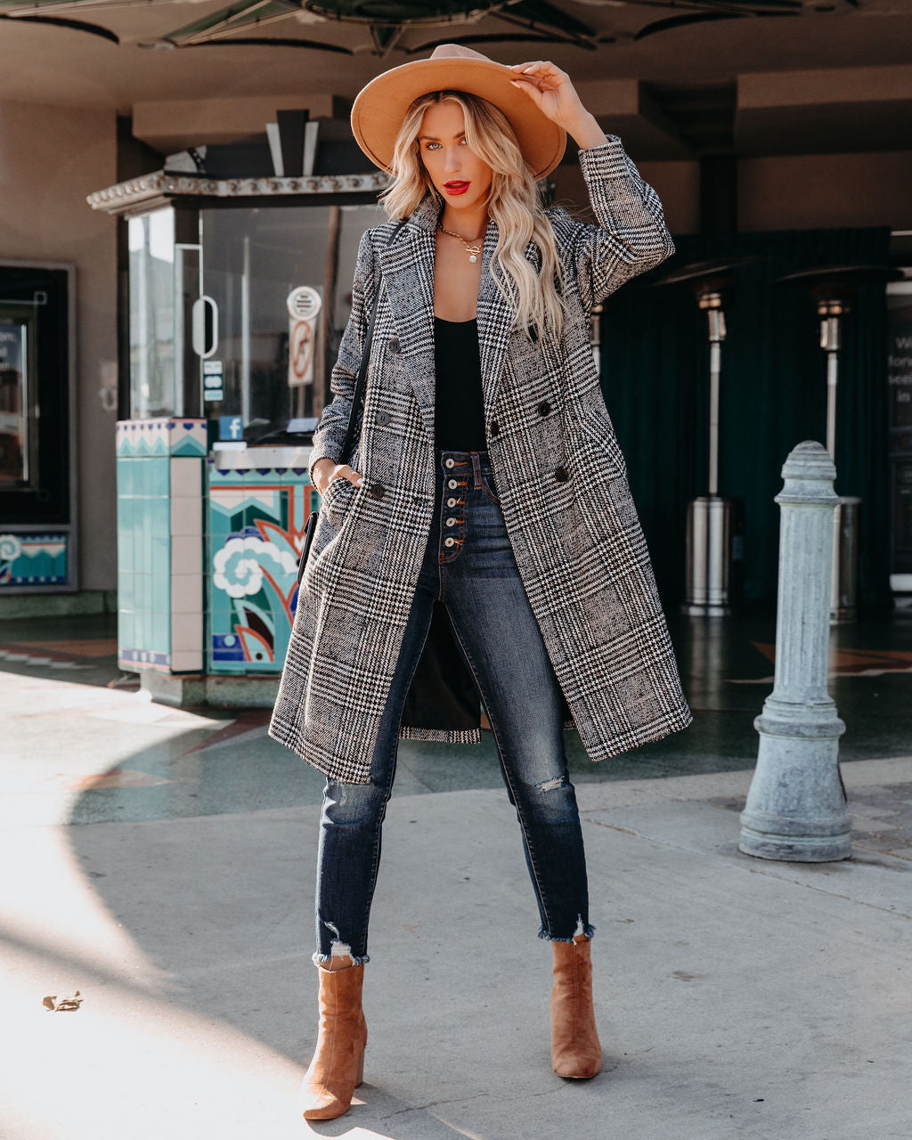 Asher Pocketed Houndstooth Coat