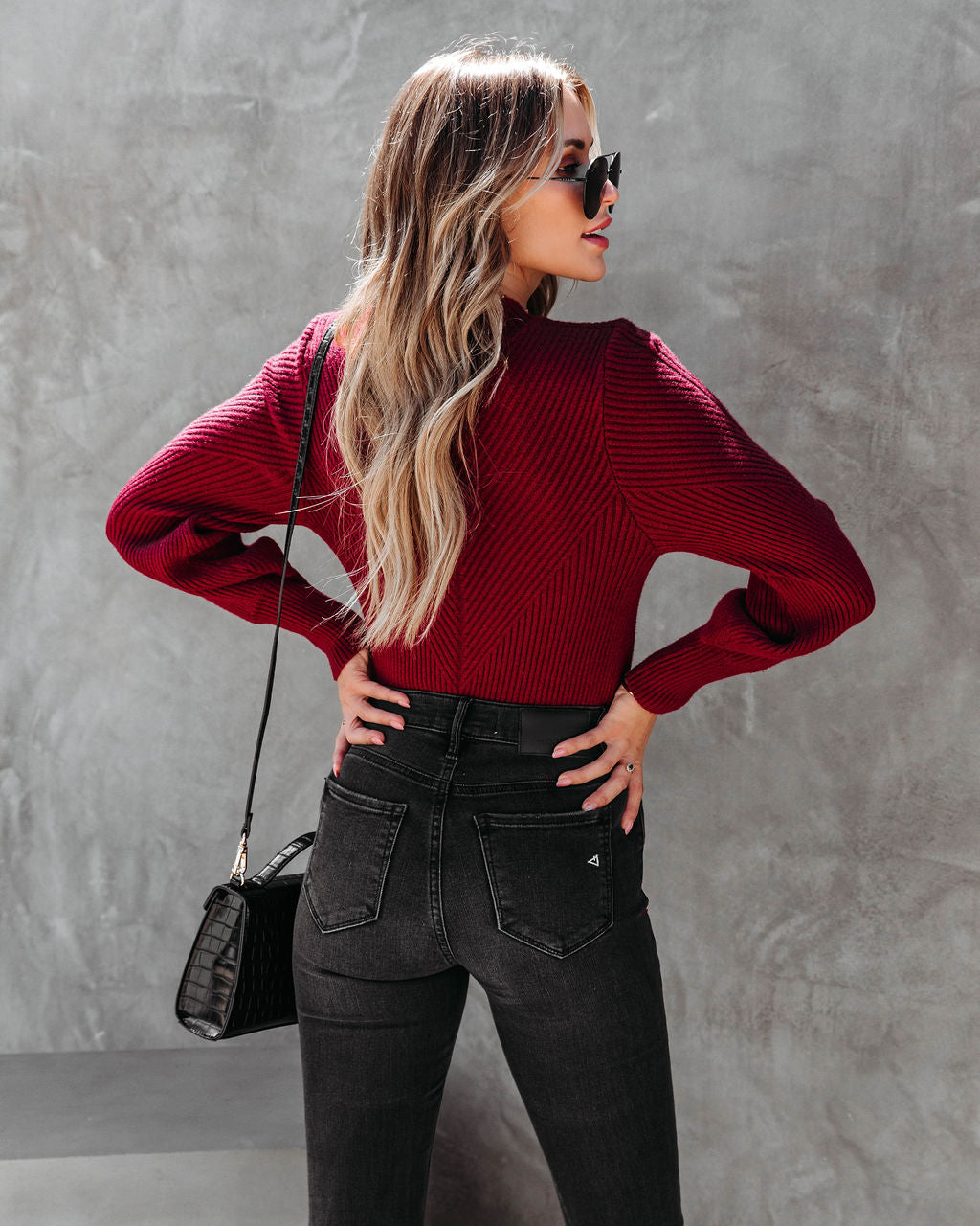 Archie Ribbed Knit Pullover Sweater - Wine