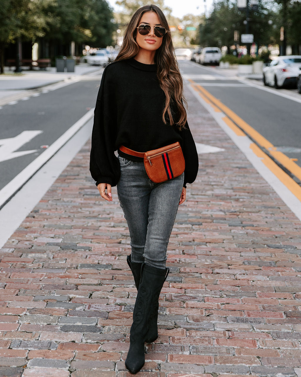 Mountain Gem Cotton Relaxed Sweater - Faded Black