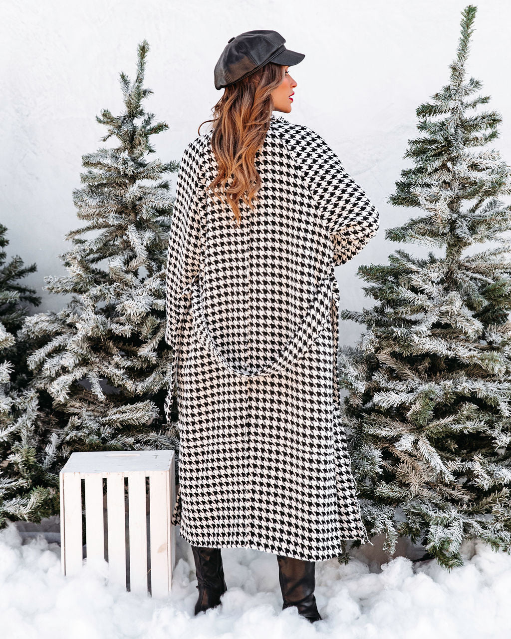 Anne Houndstooth Pocketed Coat