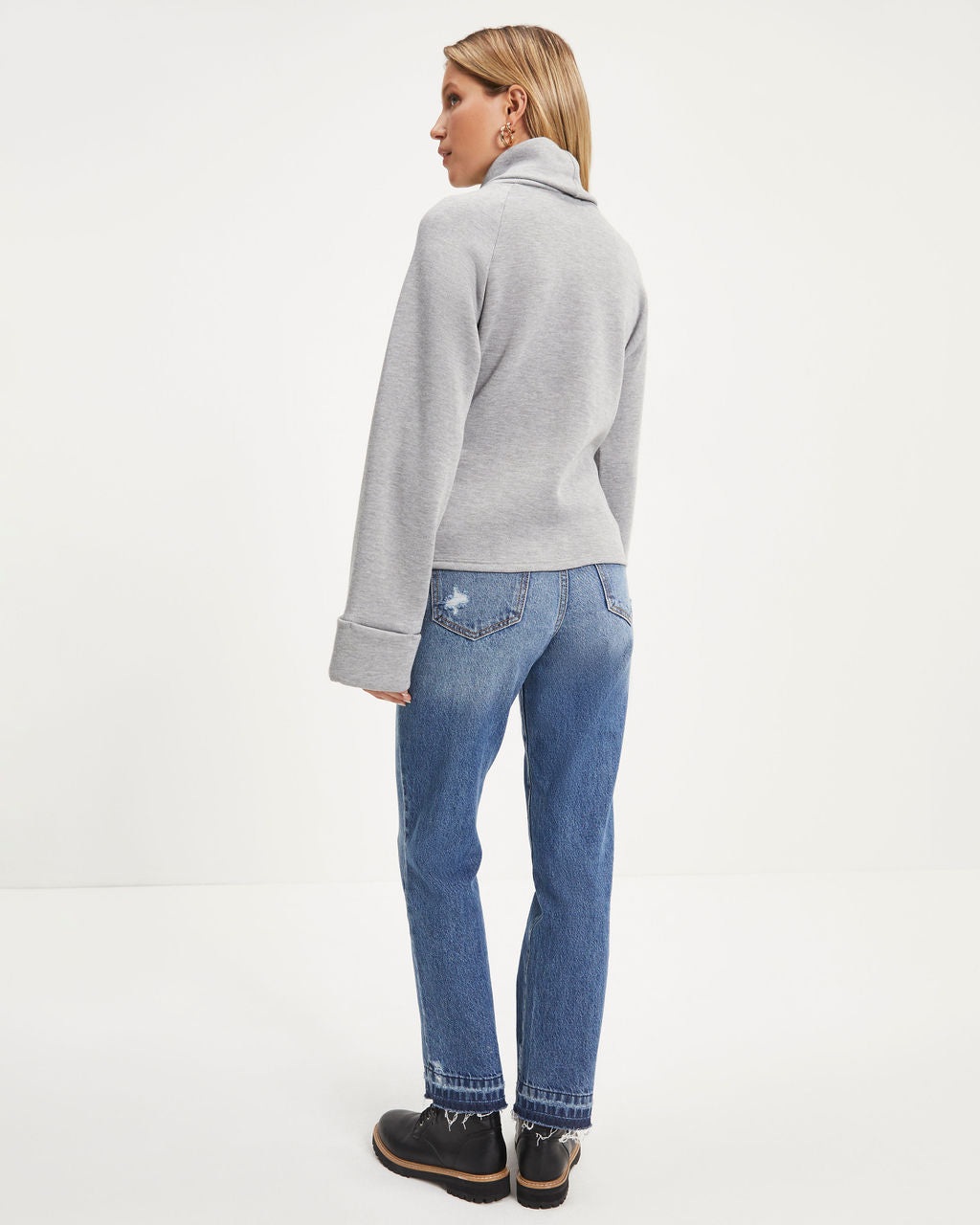 Caprina Knit Turtleneck Pullover Sweater - Grey