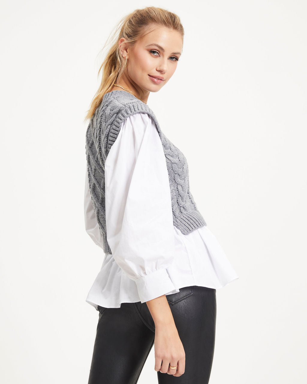 Carmine Contrast Knit Top - Grey