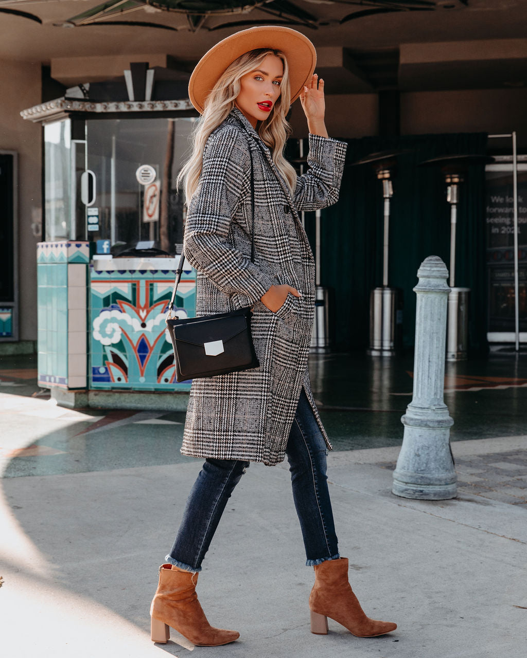 Asher Pocketed Houndstooth Coat