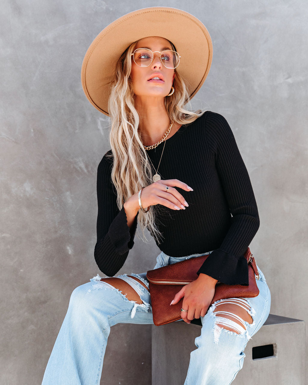 Esen Ribbed Bell Sleeve Knit Sweater - Black