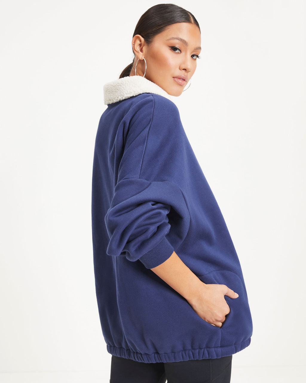 Hamptons Sports Half Zip Sherpa Trim Pocketed Pullover Sweater - Navy