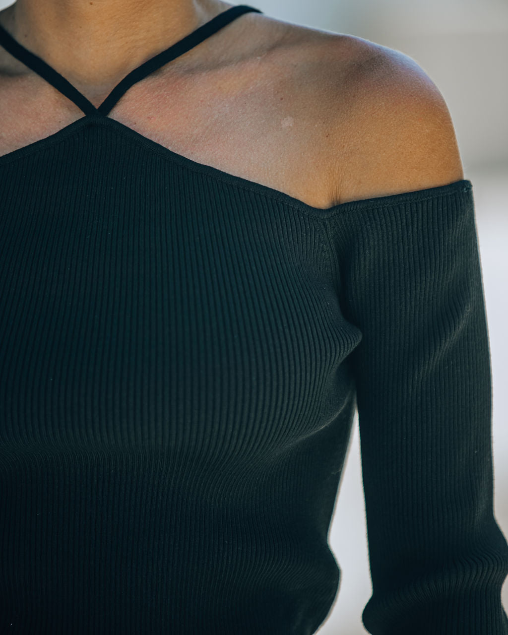Real Crowd Pleaser Off The Shoulder Ribbed Top - Black