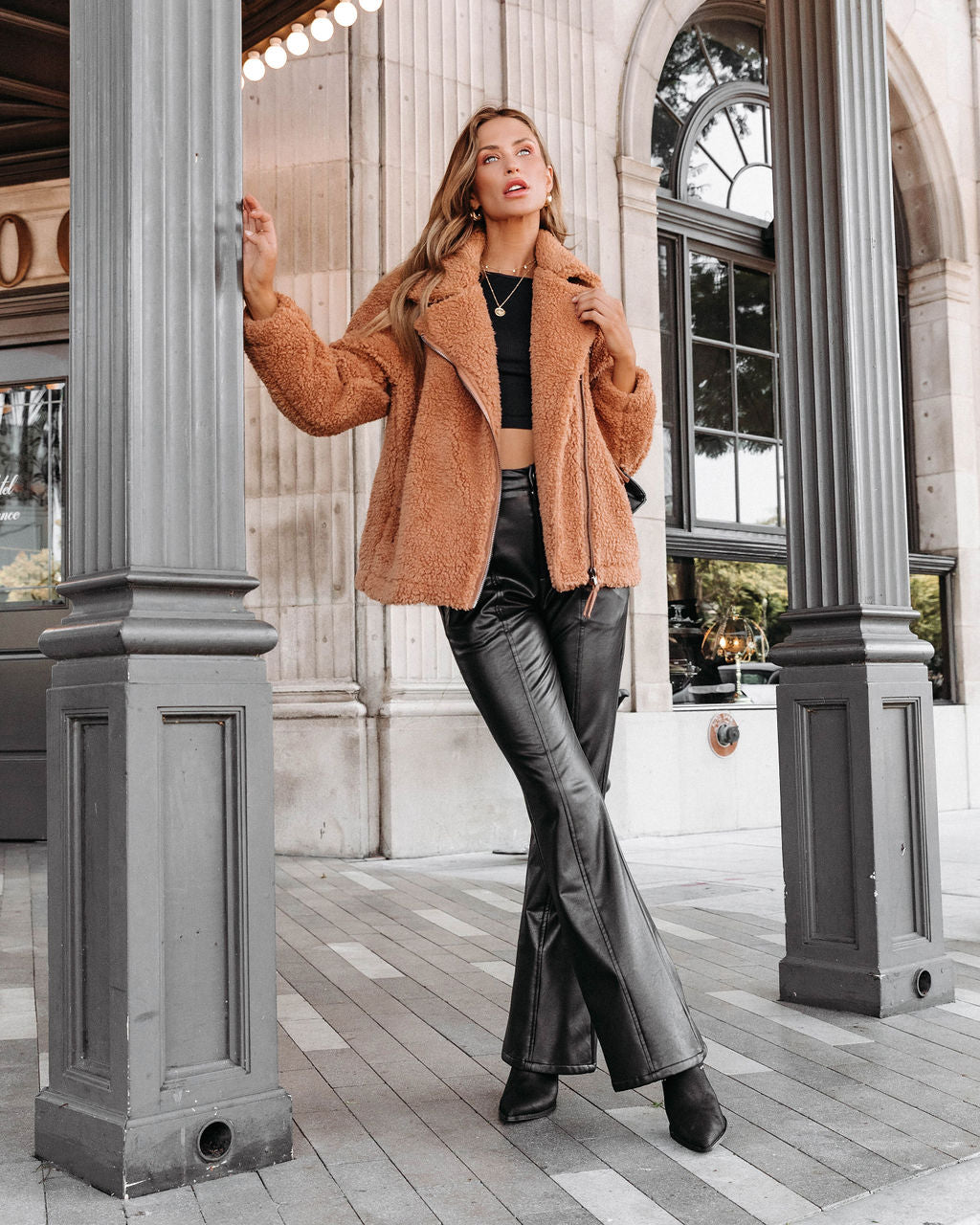 Randall Pocketed Teddy Jacket - Camel
