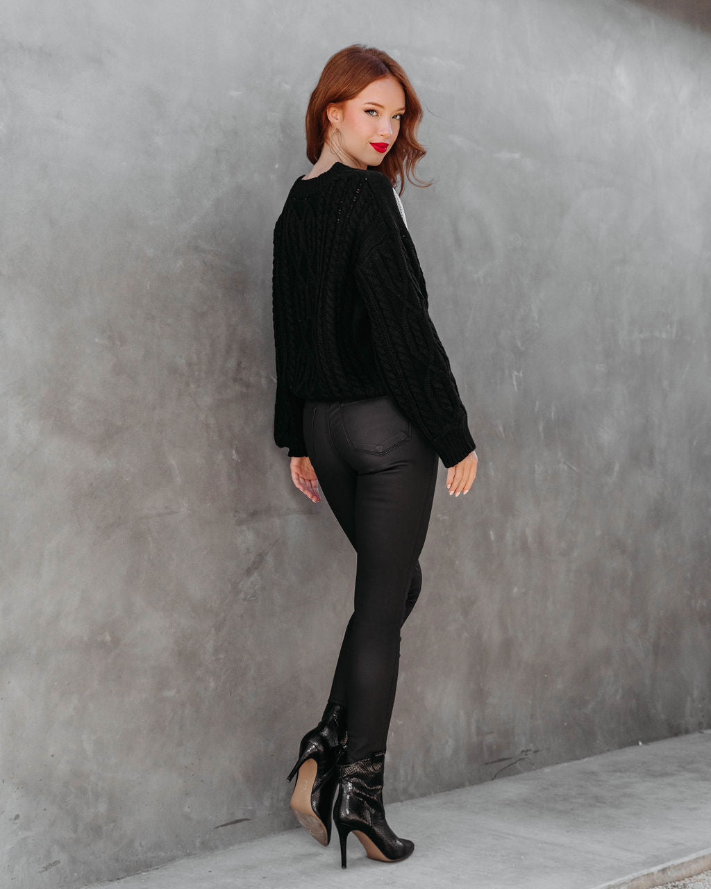 Wishing On A Star Knit Pullover Sweater - Black