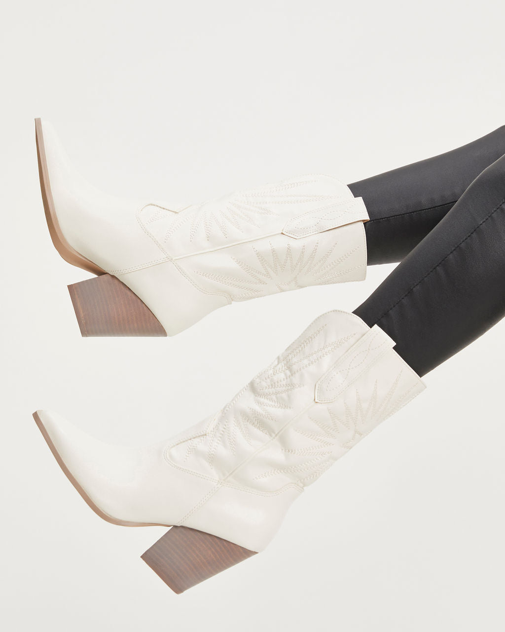 Liya Embroidered Heeled Western Boot - White