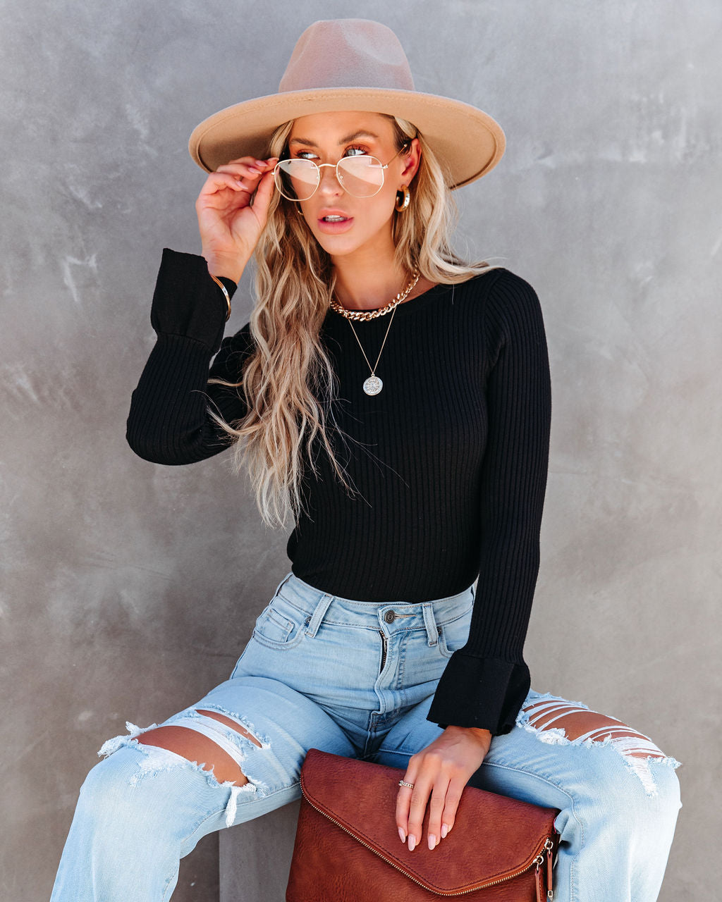 Esen Ribbed Bell Sleeve Knit Sweater - Black