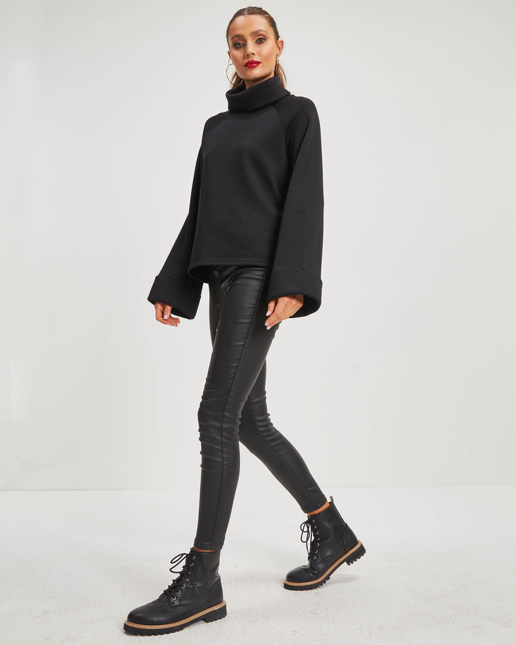 Ezra Turtleneck Pullover Sweater - Black