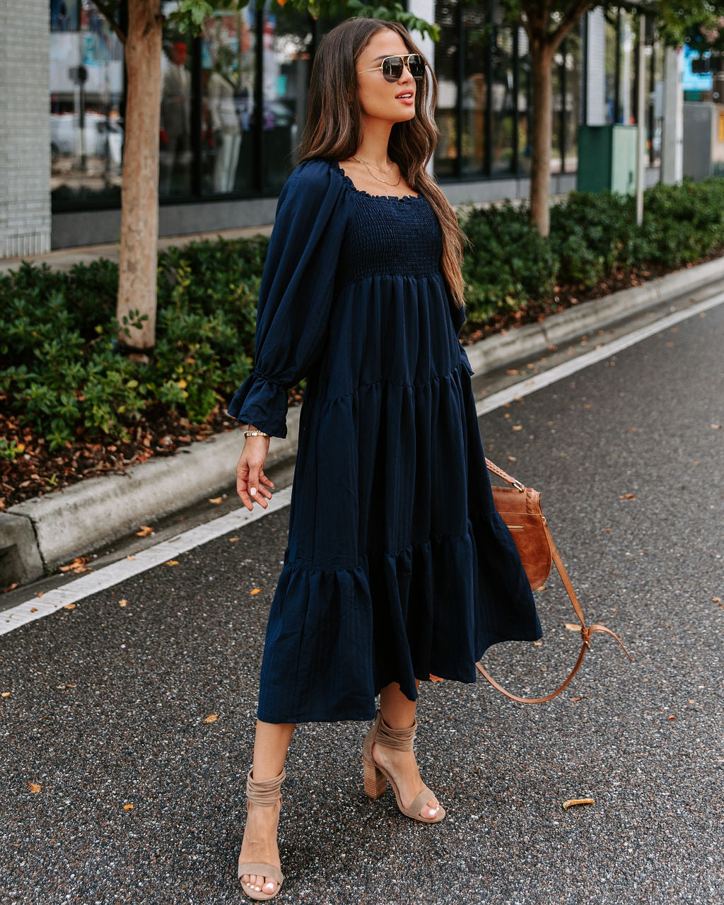 River Pocketed Puff Sleeve Midi Dress - Navy