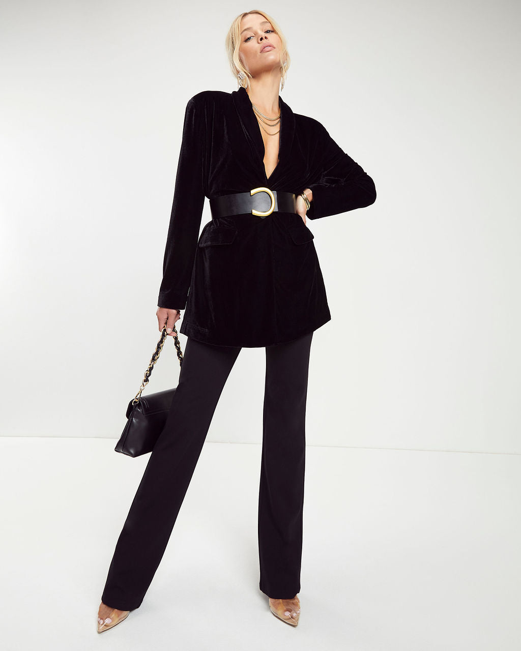 Chicest Pocketed Velvet Blazer - Black